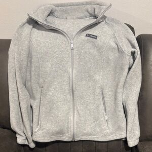 Columbia Women’s Light Gray Fleece Jacket